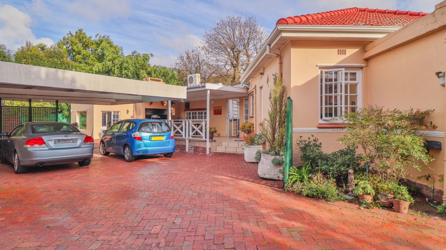 3 Bedroom Property for Sale in Pinelands Western Cape